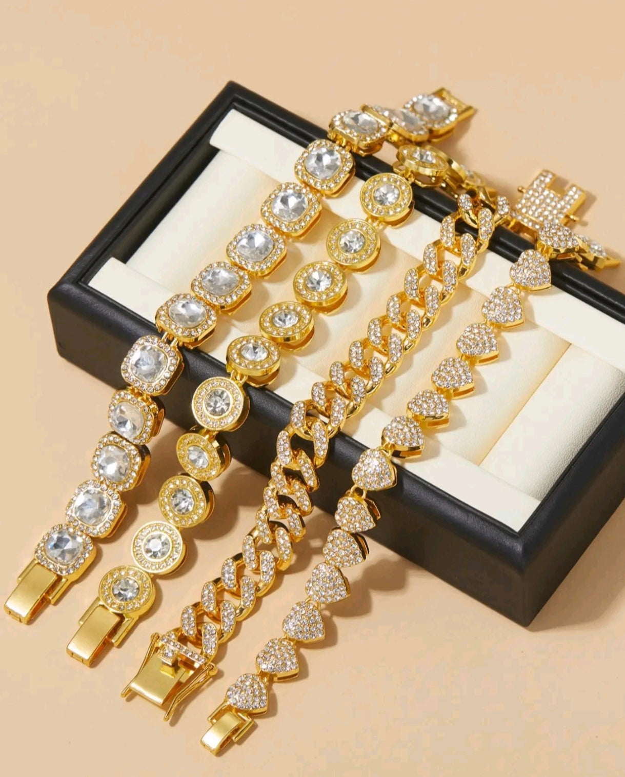 Rhinestone Decorated Bracelet